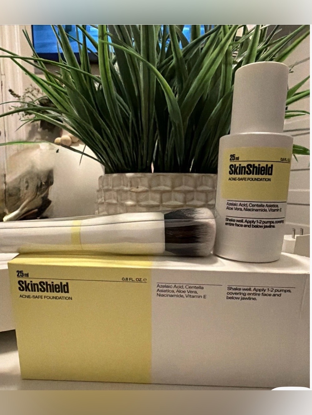 SkinShield Acne-Safe Foundation 0.8 Fl Oz (Shade 35)